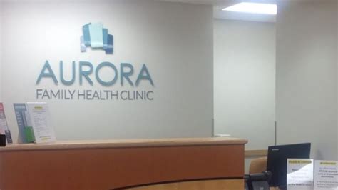 aurora family doctors accepting new patients